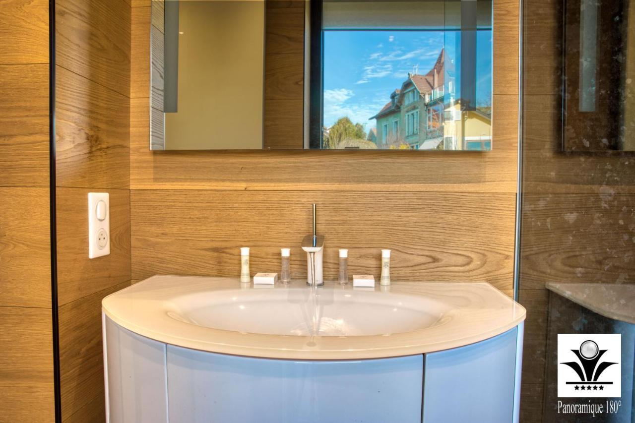 Panoramique 180 Lac Et Montagne Et Nid Secret Spa Romantique Annecy Eksteriør bilde